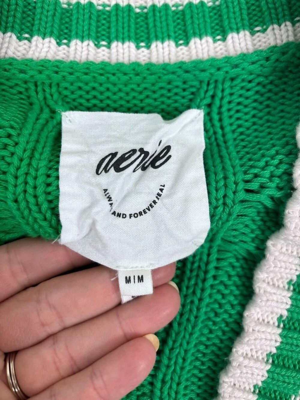 Aerie medium green cropped cable knit v-neck oversized sweater preppy collegiate - Picture 7 of 9